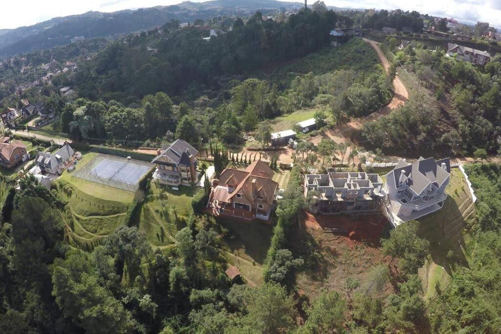 Casa E Vista Privilegiadas No Alto Do Capivari Campos do Jordão Kültér fotó